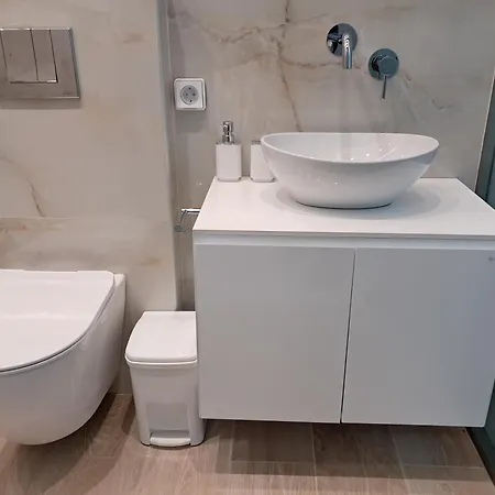 萨米美景公寓 *