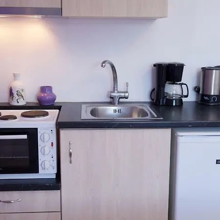 萨米美景公寓 *